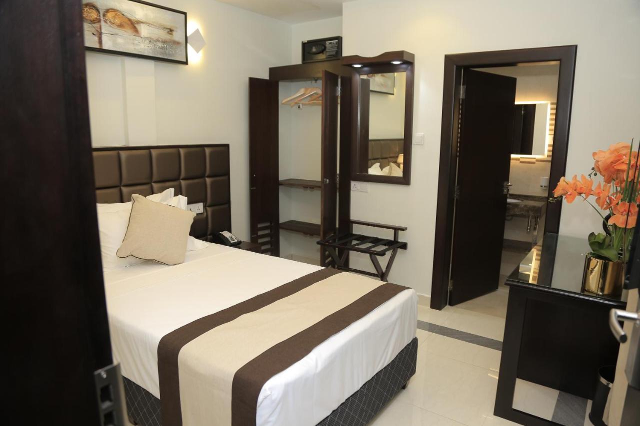 Viveka Hotel Colombo Kalubowila West Εξωτερικό φωτογραφία